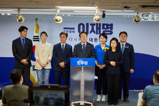    ȭδ `Ի` "뼱 ¸"